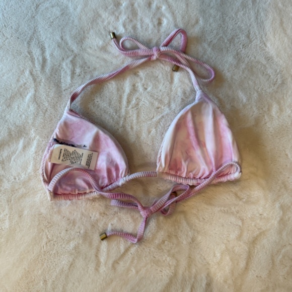 New! Vitamin A Gia Reversible Triangle Top in Pink Tie Dye 31059 - Picture 7 of 11